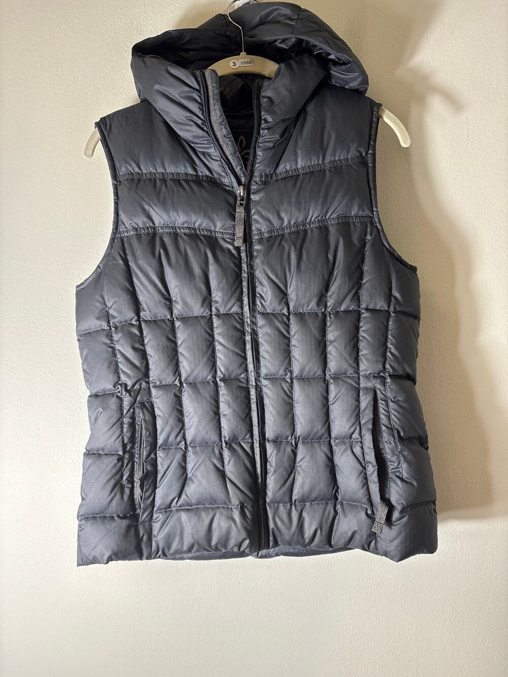Prana Gray Hooded Puffer Vest Sz SML